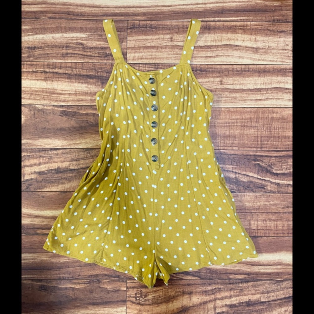 American Eagle Romper 🌻